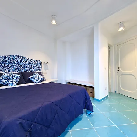 Il Cantuccio 3* Κάπρι