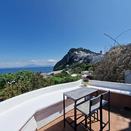 Il Cantuccio 3* Capri