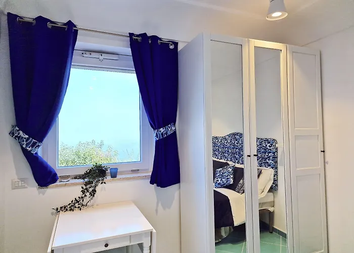 Il Cantuccio בית הארחה קאפרי